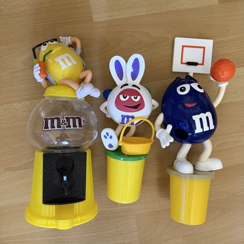 M candy dispenser - ✨, m&m