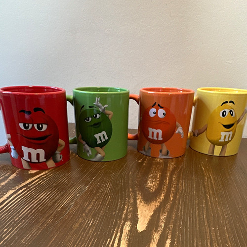 4er tassen set rot - m&m's,