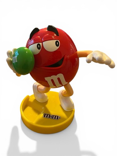 Figur rot kugelstoßen - m&m,